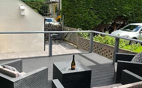 4-6 Guests In Centre Location With Stunning Views